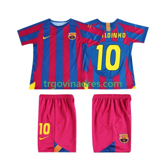 Dječji Domaći Dres FC Barcelona RONALDINHO 10 Retro Champions League 2005 2006 s Kratkih Rukava Dječji Domaći Dres FC Barcelona RONALDINHO 10 Retro Champions League 2005 2006 s Kratkih Rukava
