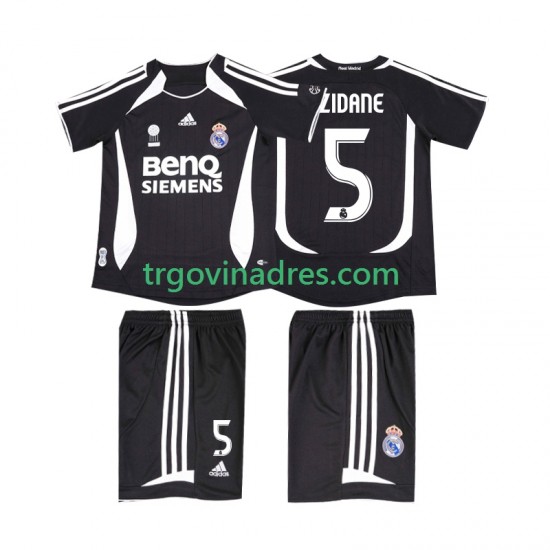 Dječji Gostujući Dres Real Madrid ZIDANE 5 Retro 2007 2006 s Kratkih Rukava Dječji Gostujući Dres Real Madrid ZIDANE 5 Retro 2007 2006 s Kratkih Rukava